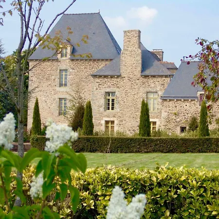 Gite La Terrasse - Manoir Le Plessix Madeuc Corseul Exterior foto